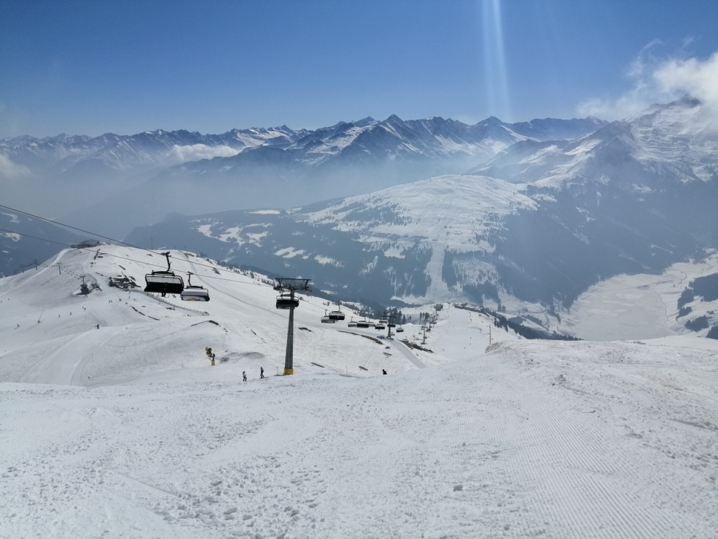 Nach einer Wiederholung am Fussalm X-Press ging es hoch auf die Königsleitenspitze und nach einer Zusatzfahrt am Mitterleger weiter zur Gerlosplatte.