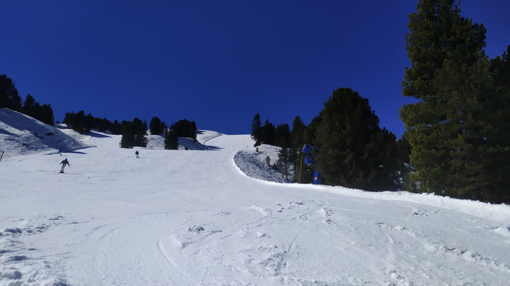 Links des Schnee-Express ging es auch wieder exzellent