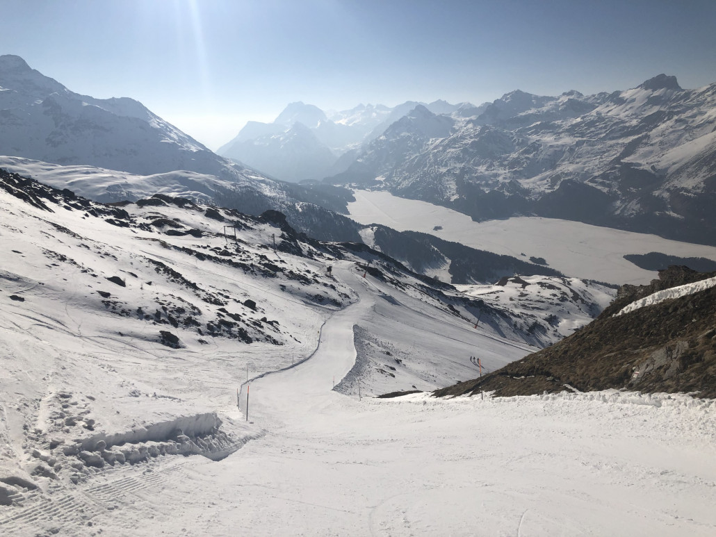 Muntanella mit Blick auf Silsersee