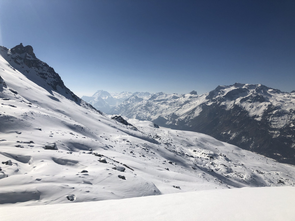 Schneelandschaft beim Start von Chastelets