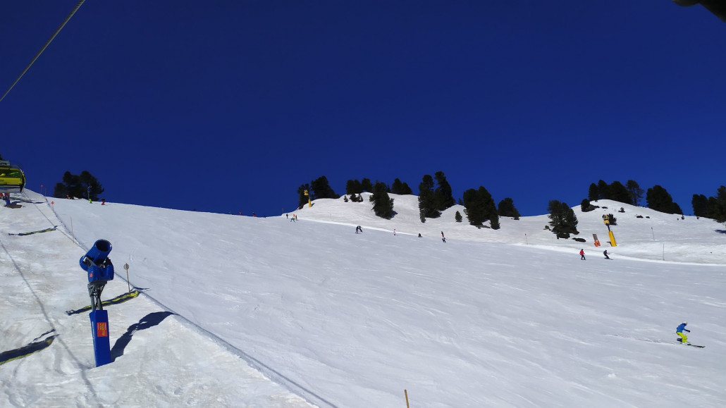Irgendwann wurde es am Steilhang beim Kristall-Express zu voll, weshalb wir zum Schnee-Express umzogen