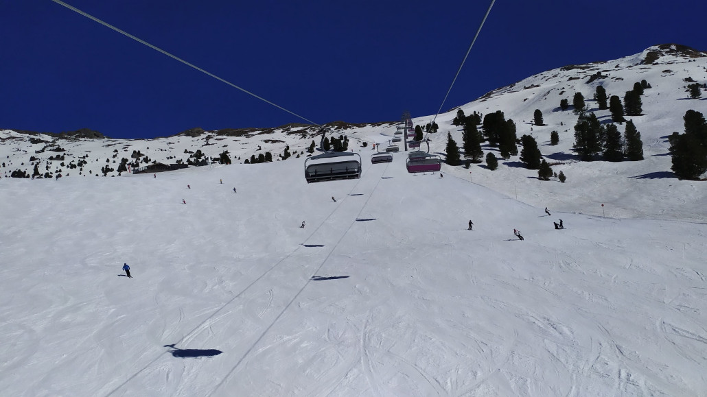 Maximaler Füllungsgrad an der Holzalm, bis 14 Uhr hielt die Piste ziemlich gut