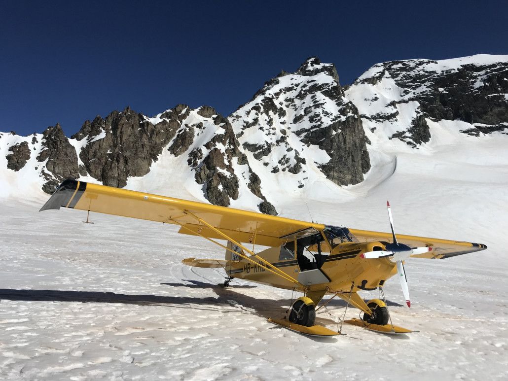 Zuerst eine Landung zur Einstimmung auf dem recht harten Petersgrat (Südost)
