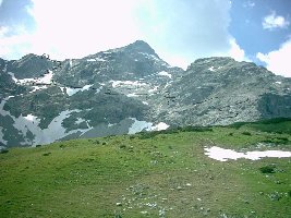 so schaut das ganze von unten aus der WEg verläuft so wie eingezeichnet &amp;quot;ungefär&amp;quot;