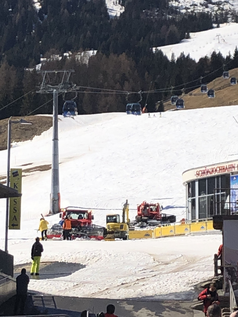 22.03. Abschleppdienst Konvoi