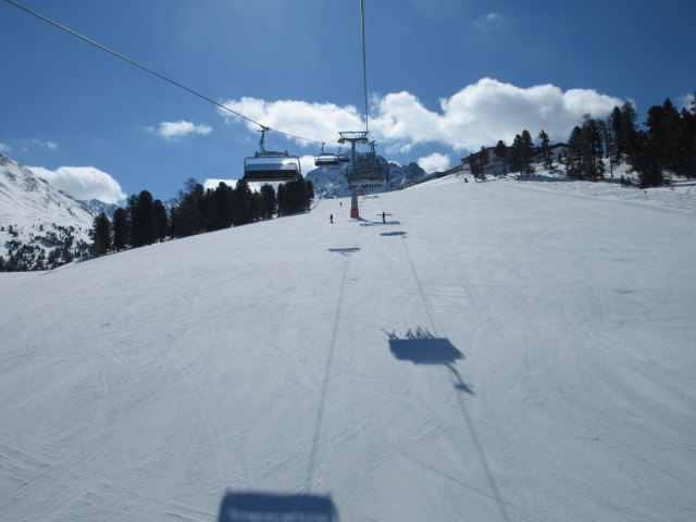 6-CLD-B Goldsee, darunter die Talabfahrt Bergkastel