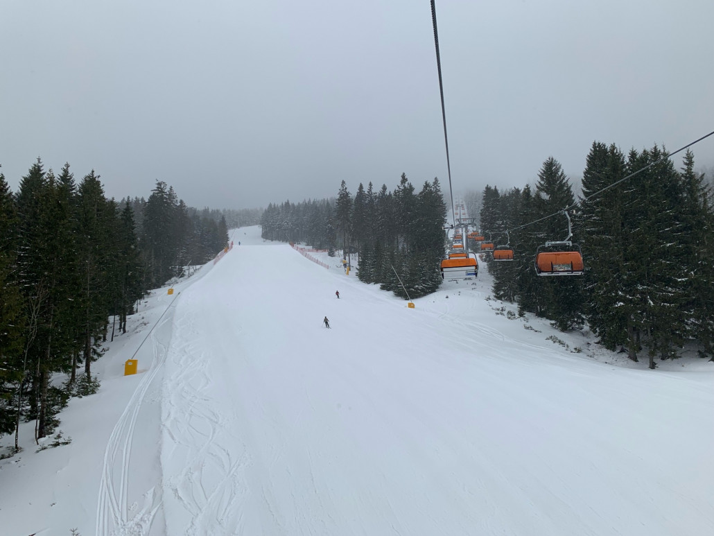 Nach der Brücke war der Schnee auf der Parezovka etwas bremsig.