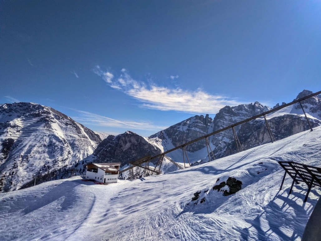 Doch die Olympiabahn ist längst das schnellste Transportmittel nach oben. Und das Schönste.