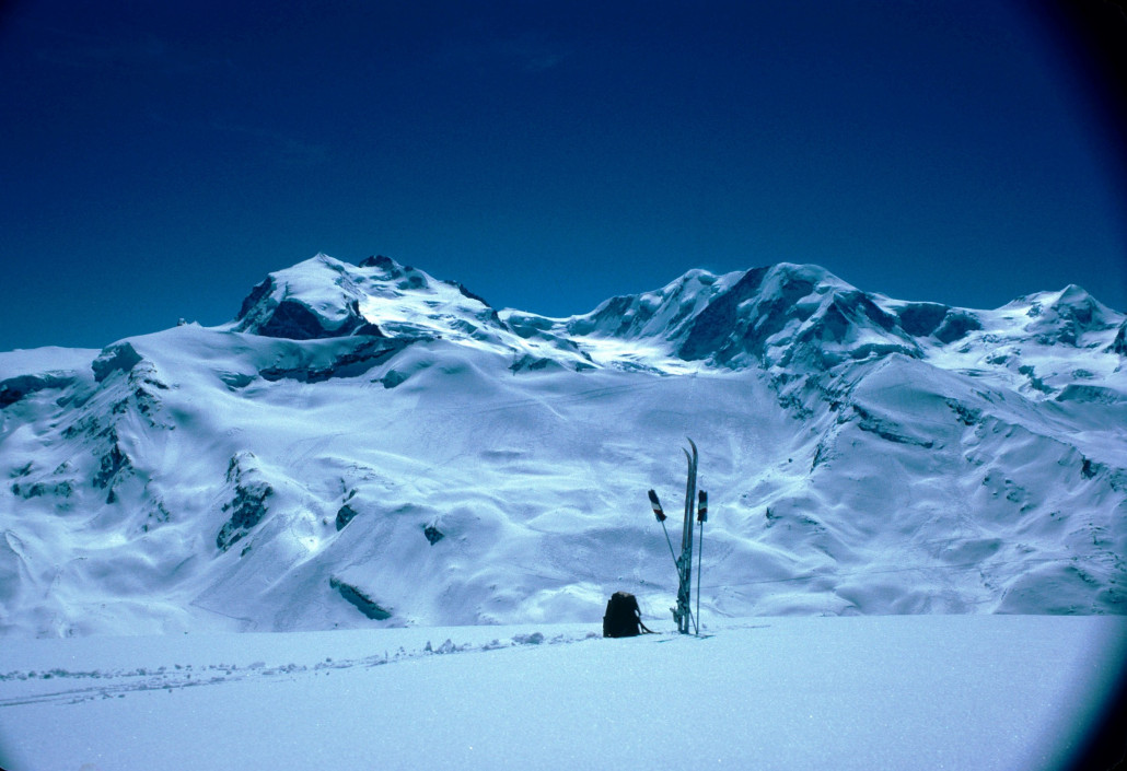 Blick Richtung Stockhorn- Monte Rosa - Rote Nase -  Hohtälli
