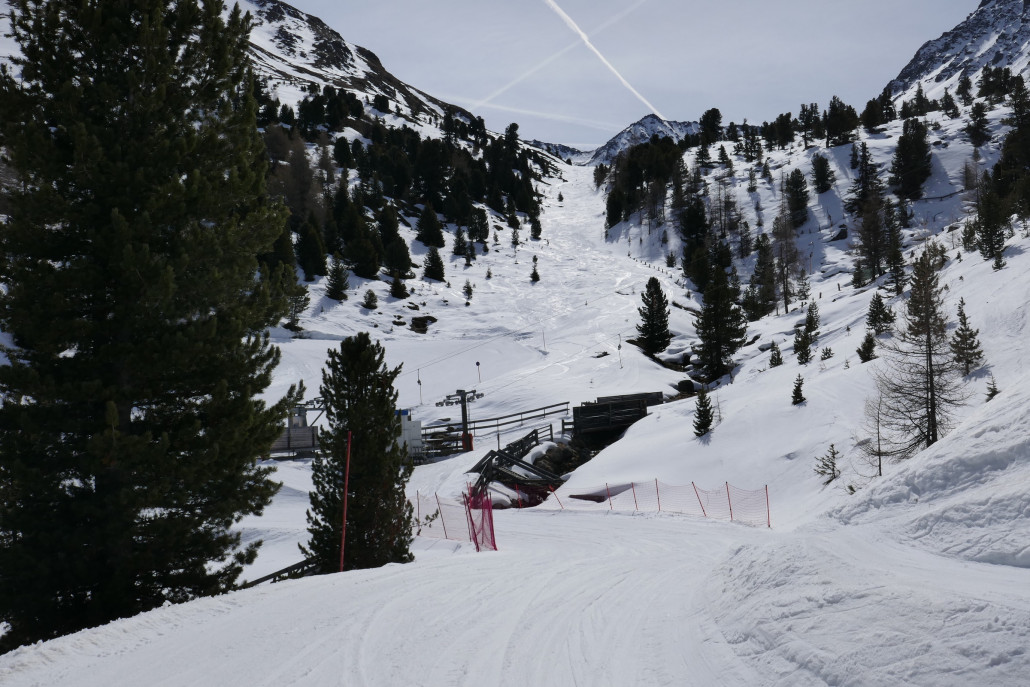SL Ganderbild mit toller Firnabfahrt darüber