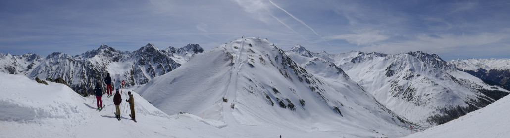 Panorama an der Tscheyeckbergstation. Wie im tiefsten Winter...