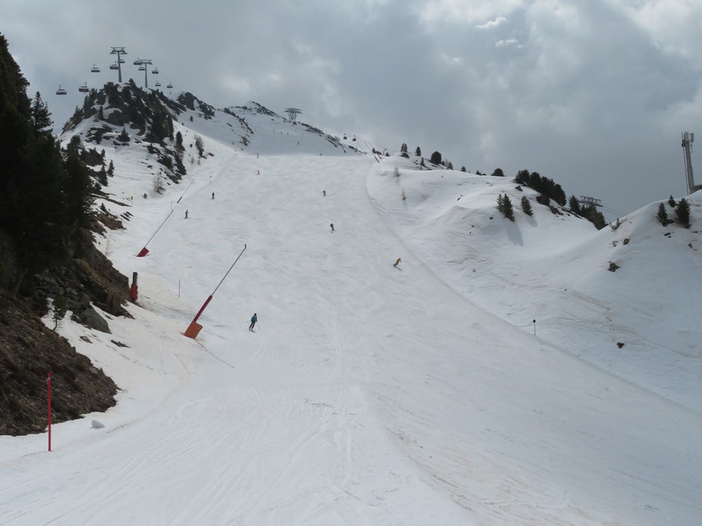 gleicher Hang wie im ersten Bild, diesmal aber von unten
