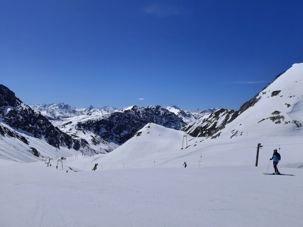 Perfekte Bedingungen am Hauptertäli, samt interessanter Liftrückführung