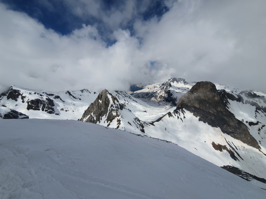 Valluga_April_22_by_Markus_Hahn (14).jpg