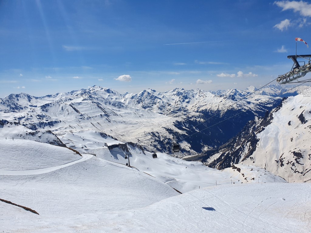 April_Ski_22_LZTG_by_Markus_Hahn (40).jpg