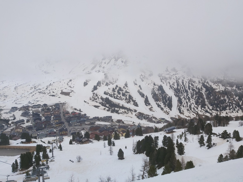 Die Wolken steigen etwas.