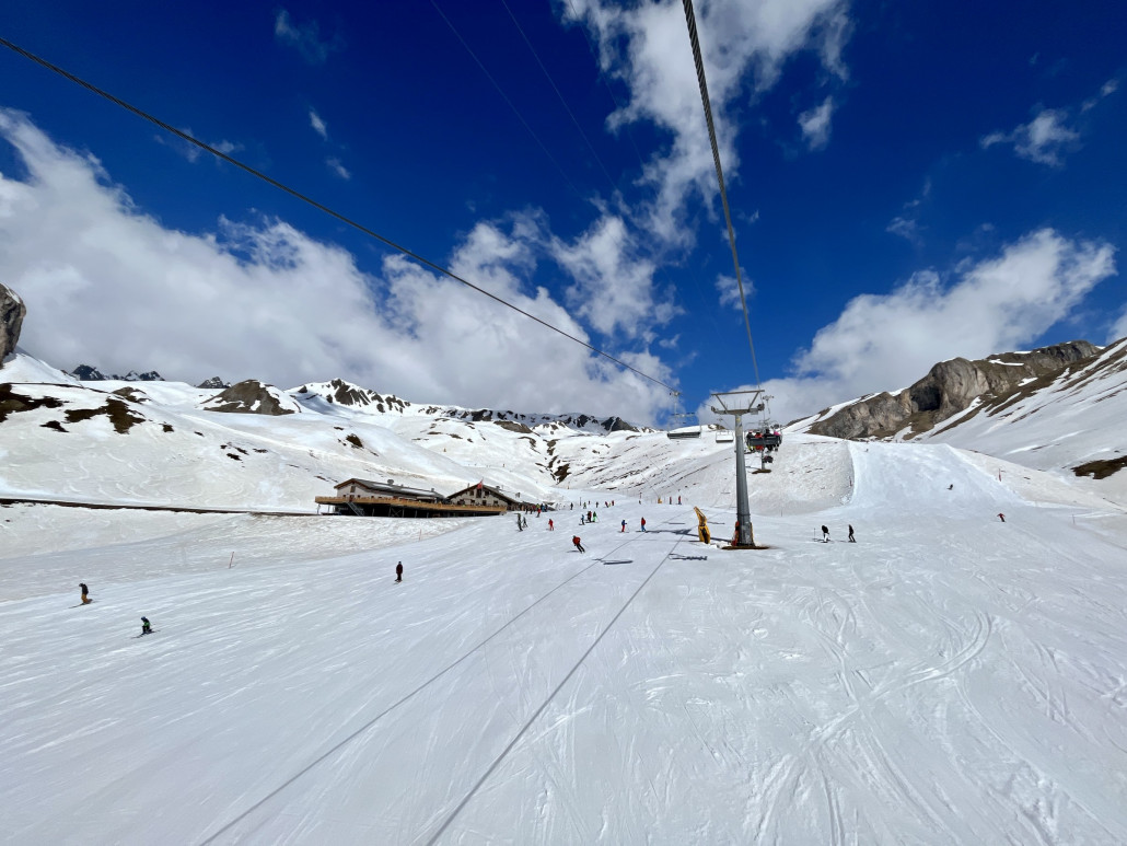 Alp Bella - rechts die 76 und von links 66/68