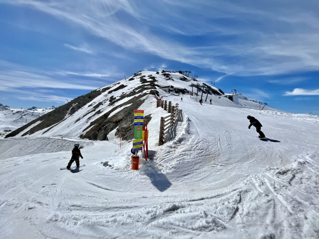 Zufahrt linksrum zur 40 (deutlich besser als rechts um den Palinkopf)