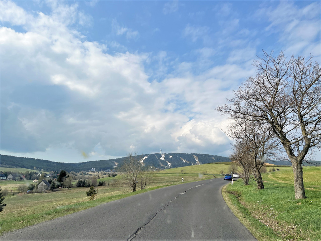 Blick auf die Nordseite des Keilberg - es kommt Vorfreude auf dass der Weg sich lohnen könnte