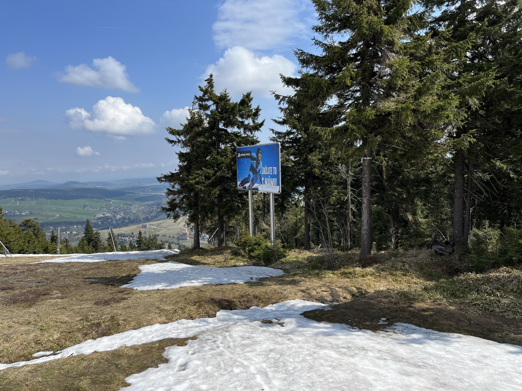 ...an dieser Stelle die erste Lücke sichtbar wird