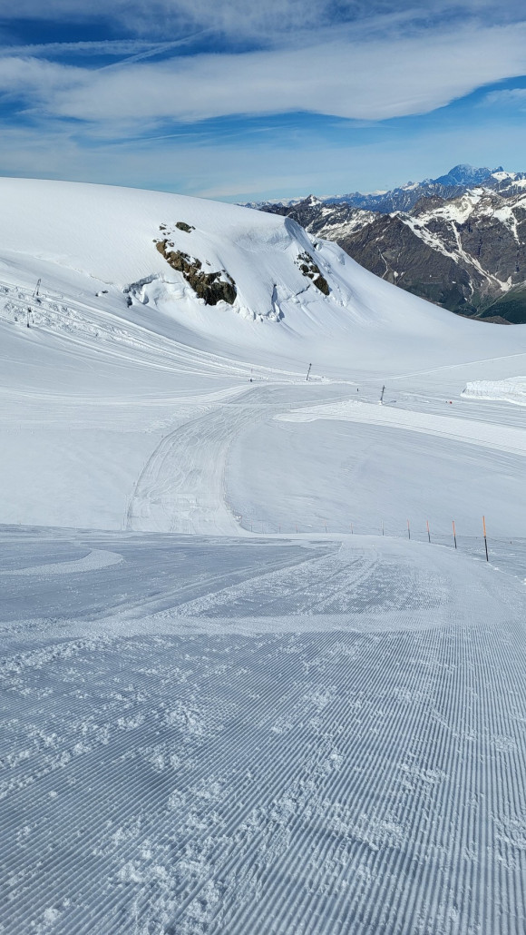 Der Steilhang ist echt super und viel besser als durch den Skitunnel