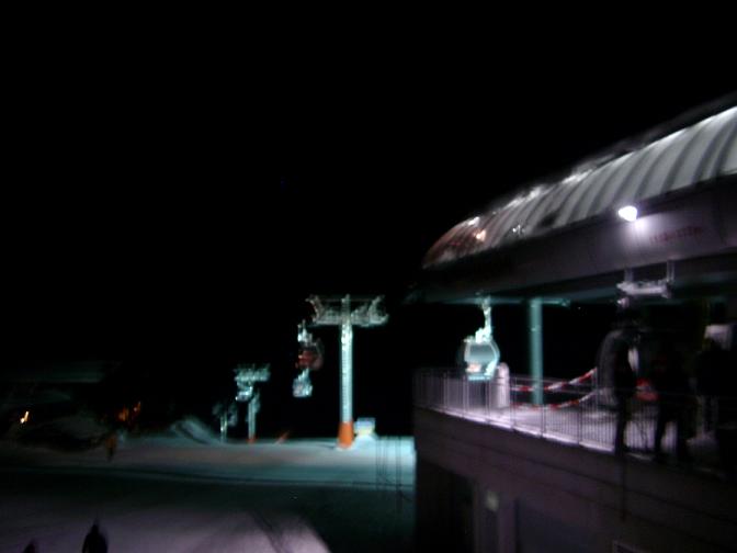 Sorry für dei schlechte Qualität der Bergstation bei Dunkelheit