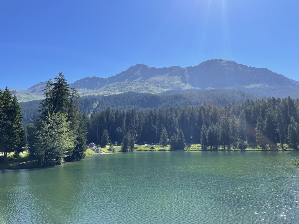 Blick vom Heidsee zum Rothorn