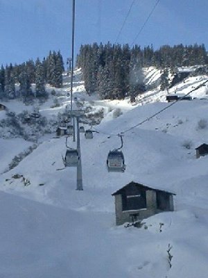 hier war mal die mittelstation des alten 2er-sessels.