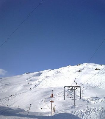bergstation skilift hoogädemli, unteres drittel skilift faltschona.