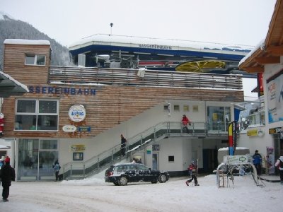 Talstation von außen