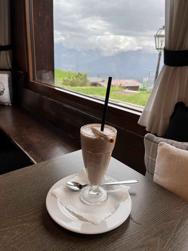 Pause auf Foppa, wegen etwas Regen indoor