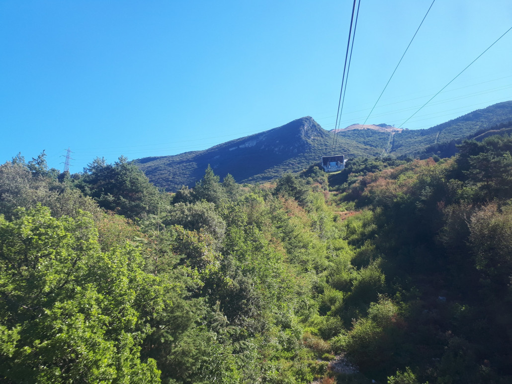 Mittelstation von unten