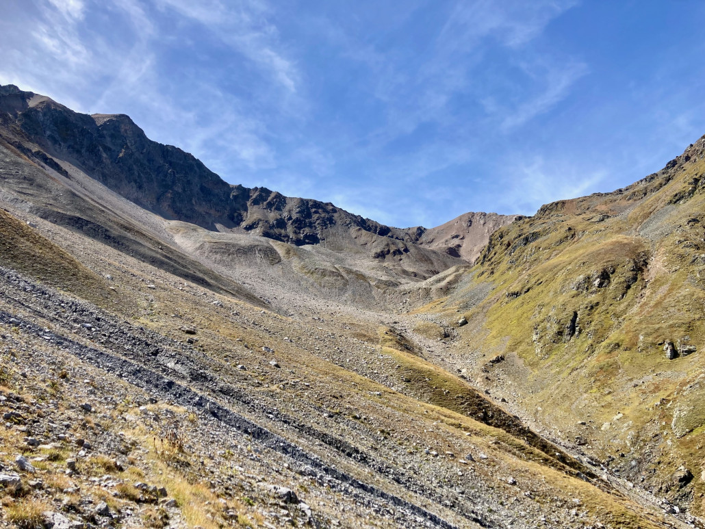 Altes Sommerskigebiet zwischen Aroser Rothorn, Mittlerem Rothorn ("Ostgipfel") und Älplihorn