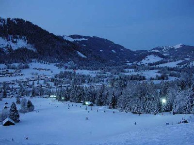 Nachtskifahren am Idealhanglift