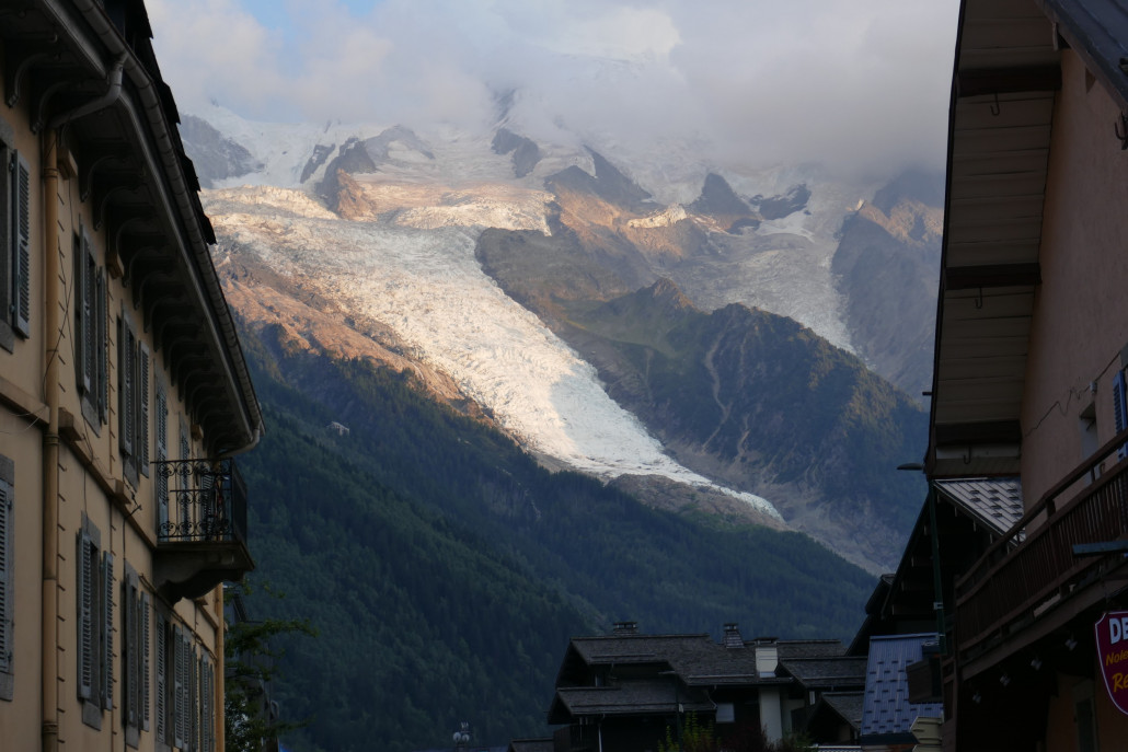 Nochmal. Rechts unterhalb der Gletscherzunge haben wir heute Morgen unsere Tour gestartet.