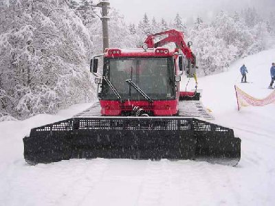 P 300 W Kandahar von vorne an der Talstation der Wieghaglifte