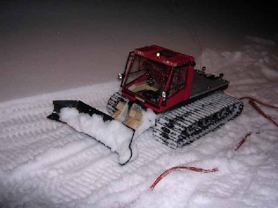 meine Modell-Pistenraupe
