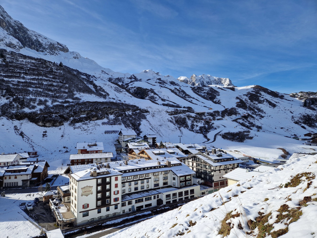 Zürs_November_22_LZTG_by_Markus_Hahn (20).jpg