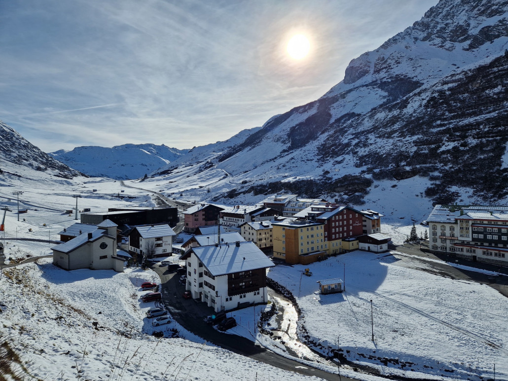 Zürs_November_22_LZTG_by_Markus_Hahn (22).jpg