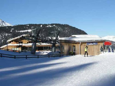 Talstation des DSB Hoher Turm, von Wito.