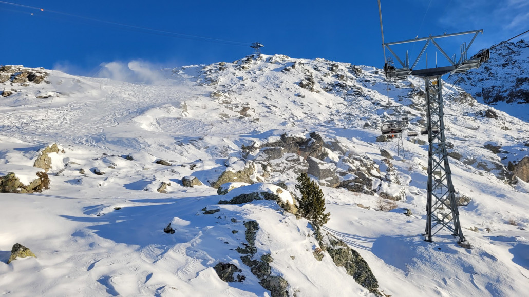 Piste 9 wird noch beschneit