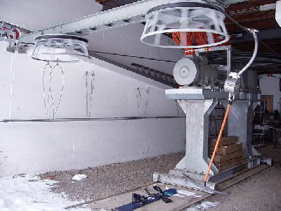 Städnlilift von Innen. Schon lang keine mehr dieser DM Spannstationen gesehen. Waren eine Fehlkonstruktion hoch 7