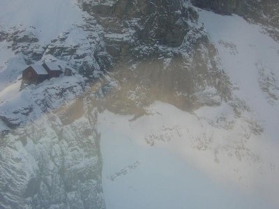 Die Jungfrauhütte auf genau 3000m über Meer