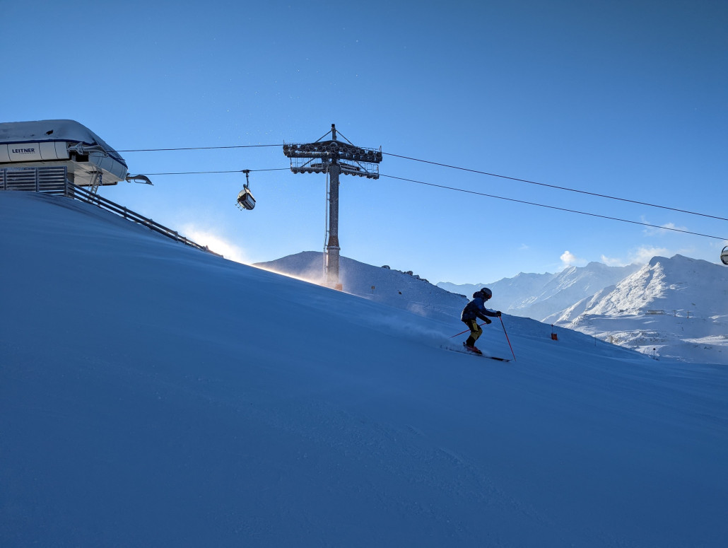 Bergstation Rinneralm mit meinem Begleiter