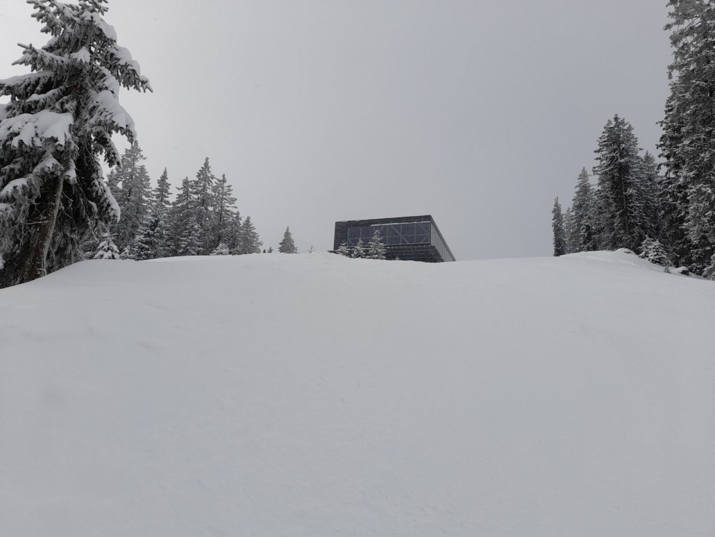 Das neue Pistenstück rechts der Zinsbergbahn
