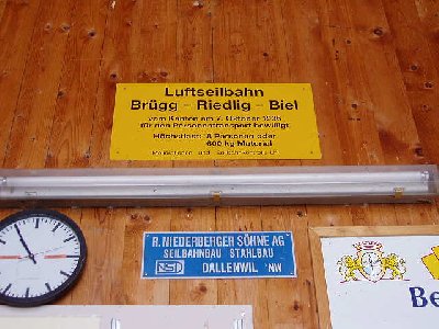 8 Personen Konkordatsbahn. Hersteller steht unten.