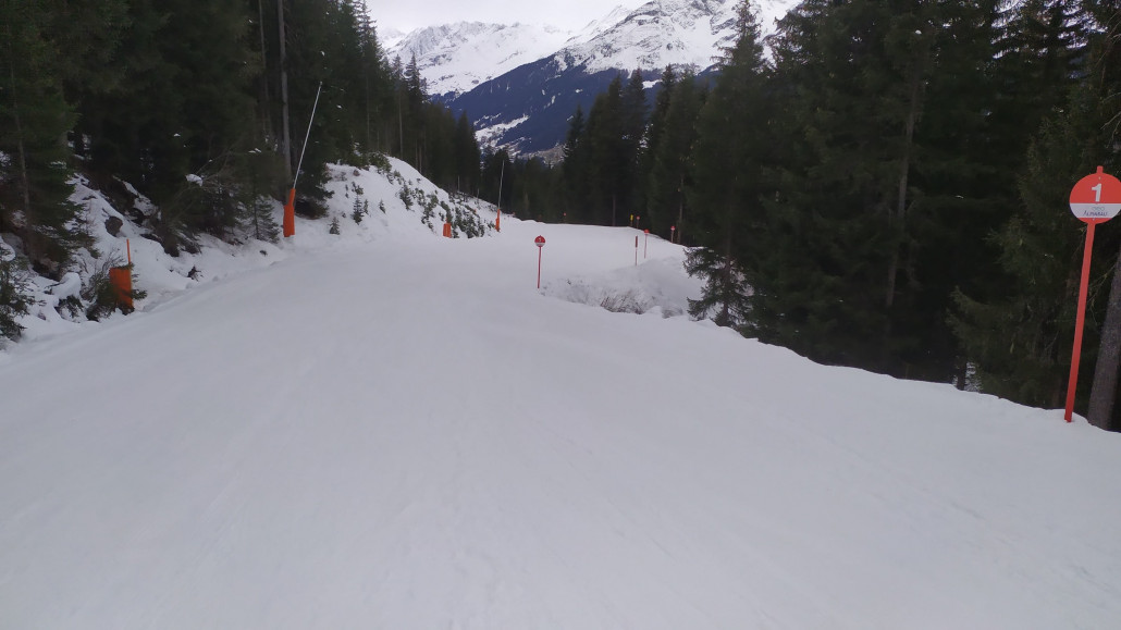 Mittags gings ins Tal.