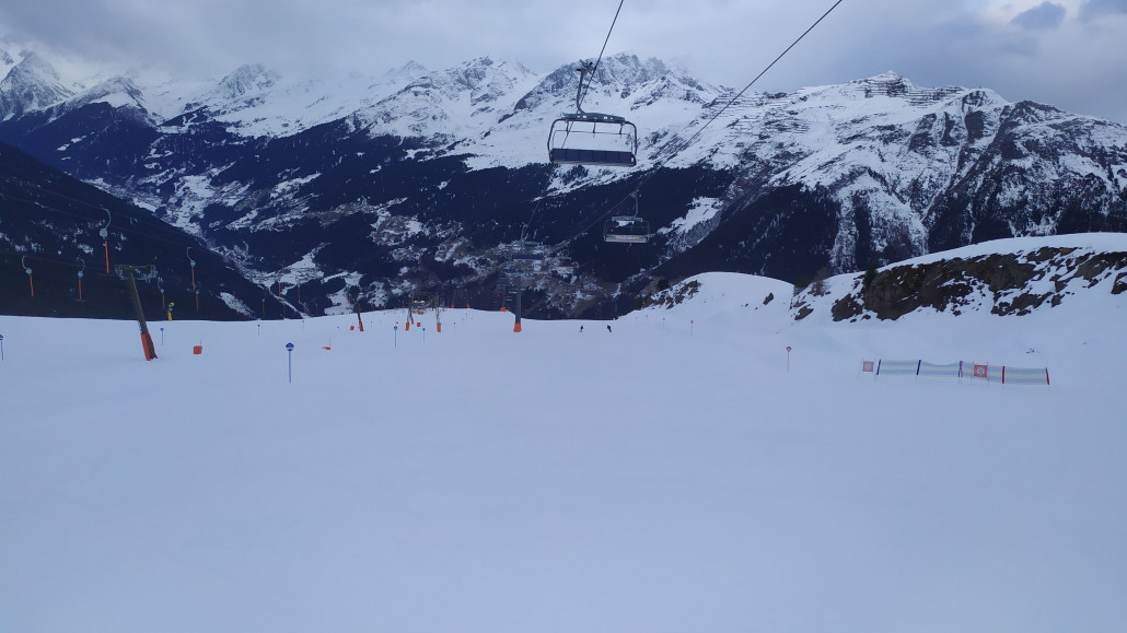 Gegen 15 Uhr trübte es ein, so beendeten wir den wieder guten Skitag.