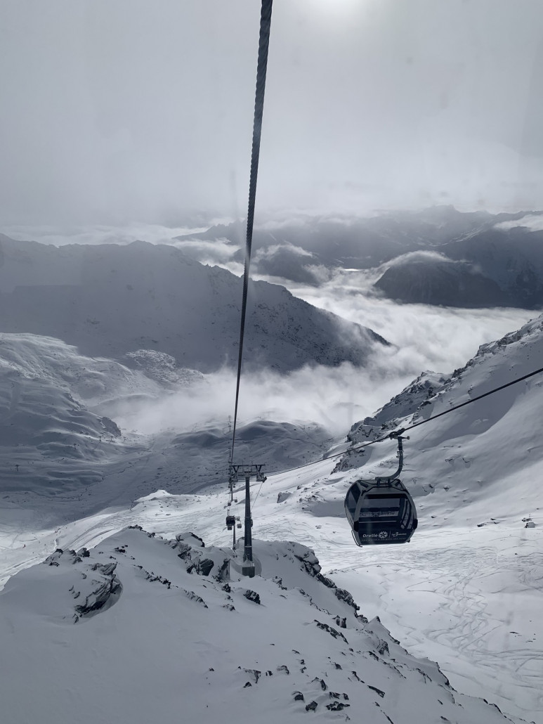 Orelle Gondel auf den Cime Caron