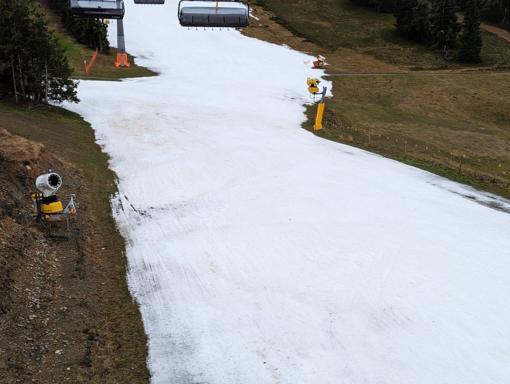 Interessante Beschneiungsartefakte